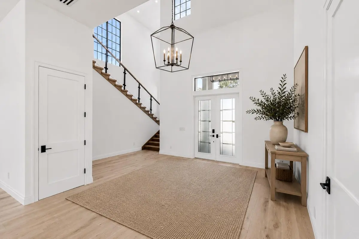 Virtually enhanced/staged photo at 354 Leigh Road, West Palm Beach