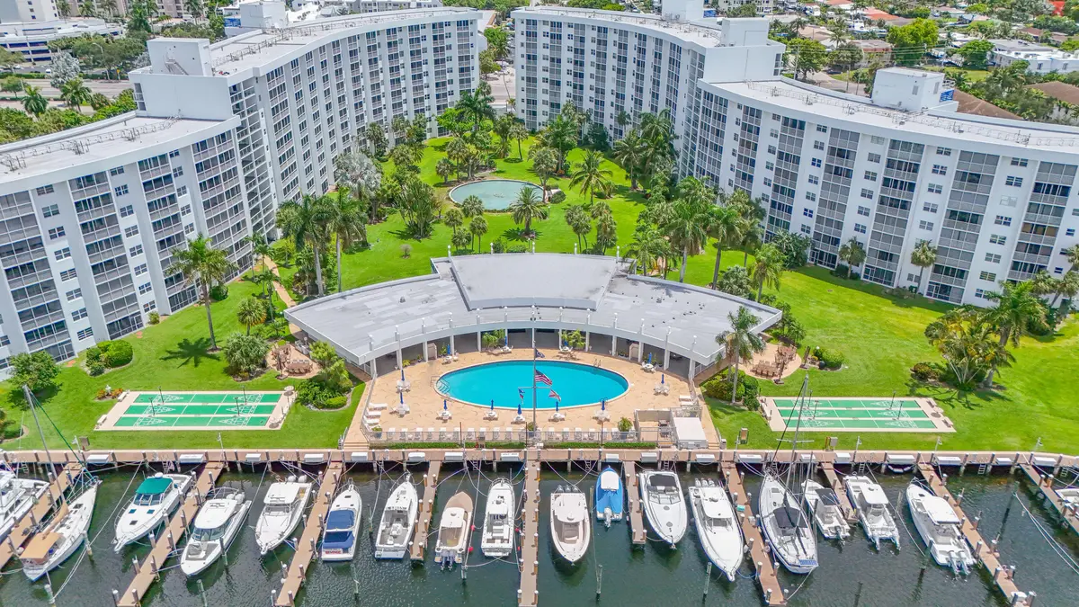 Drone-3 at 2731 NE 14th St Causeway 115, Pompano Beach