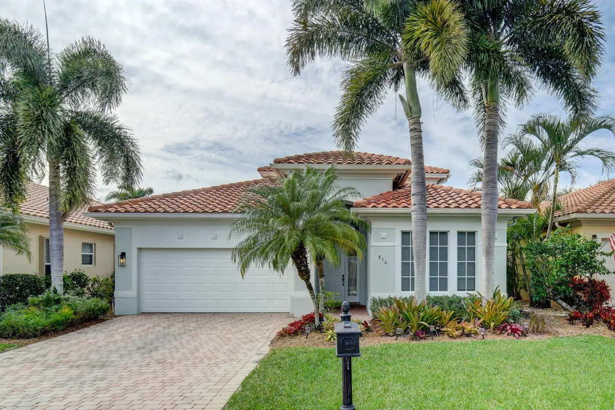 Front Exterior at 850 SW Palm Cove Drive, Palm City