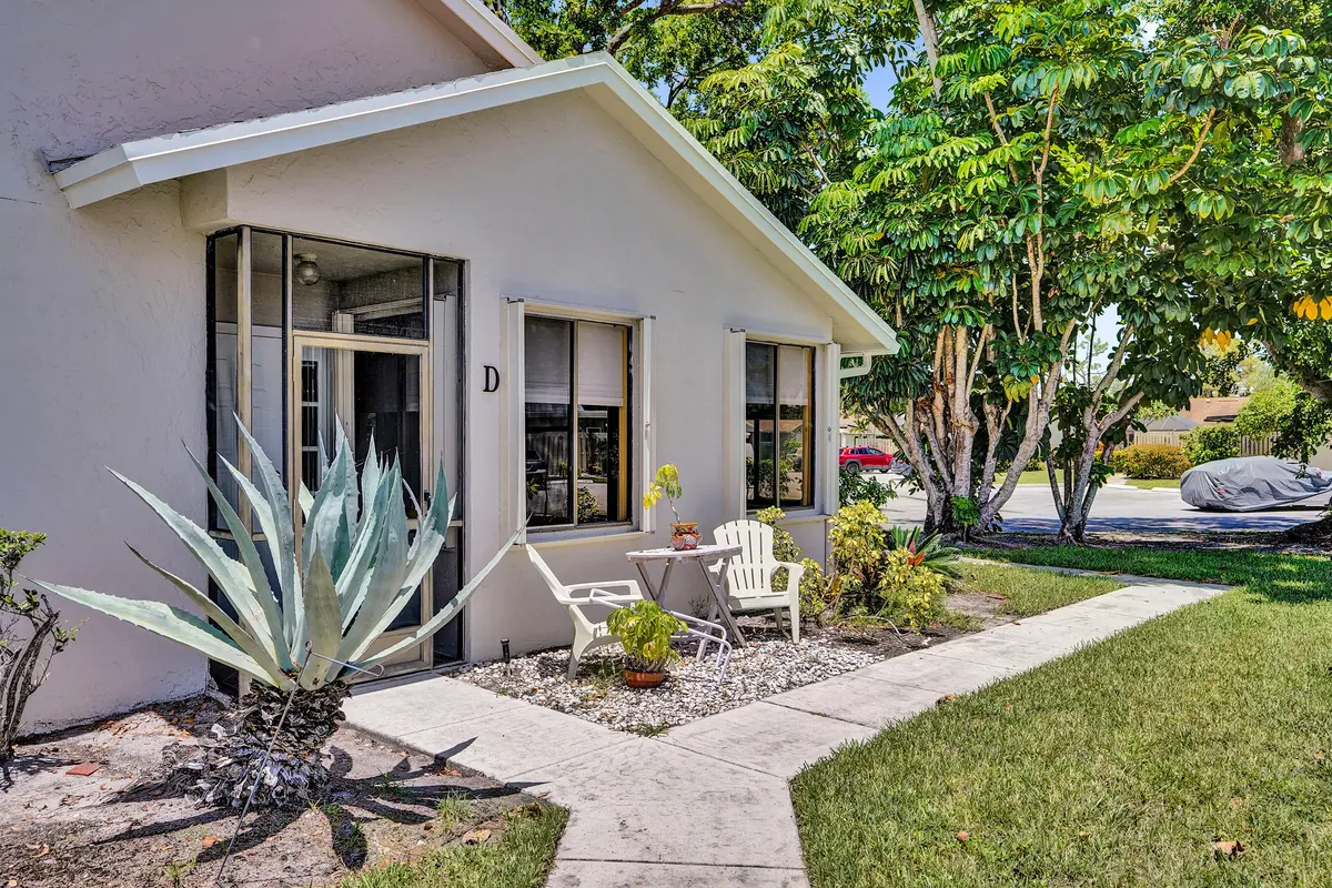 2915 NW 12th Street, D at 2915 NW 12th Street D, Delray Beach