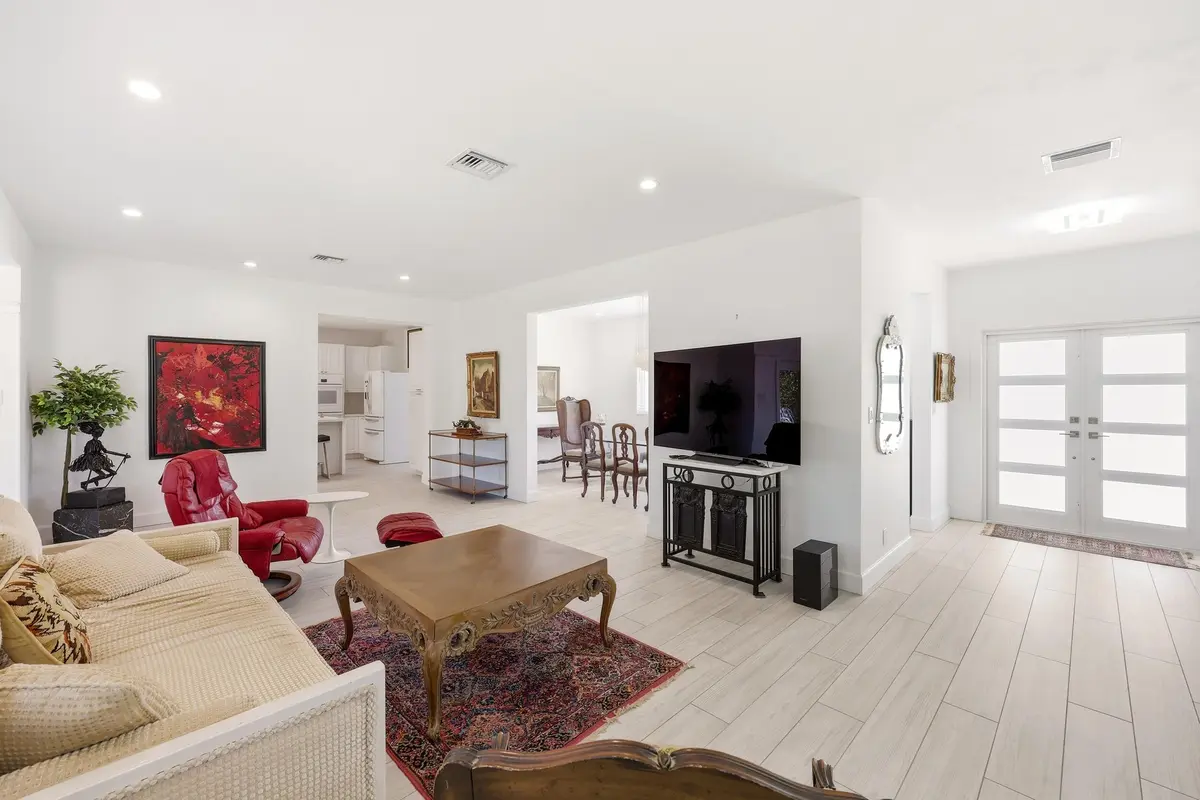 6_453a4705 at 504 Bay Road, North Palm Beach