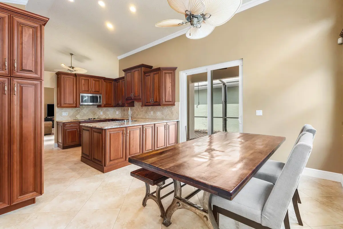 Eat in Kitchen at 9101 Baybury Lane, West Palm Beach