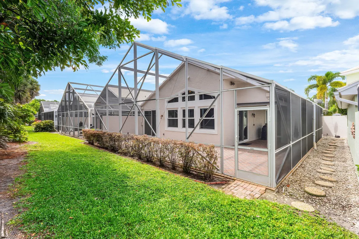 Screened-in Patio at 9101 Baybury Lane, West Palm Beach