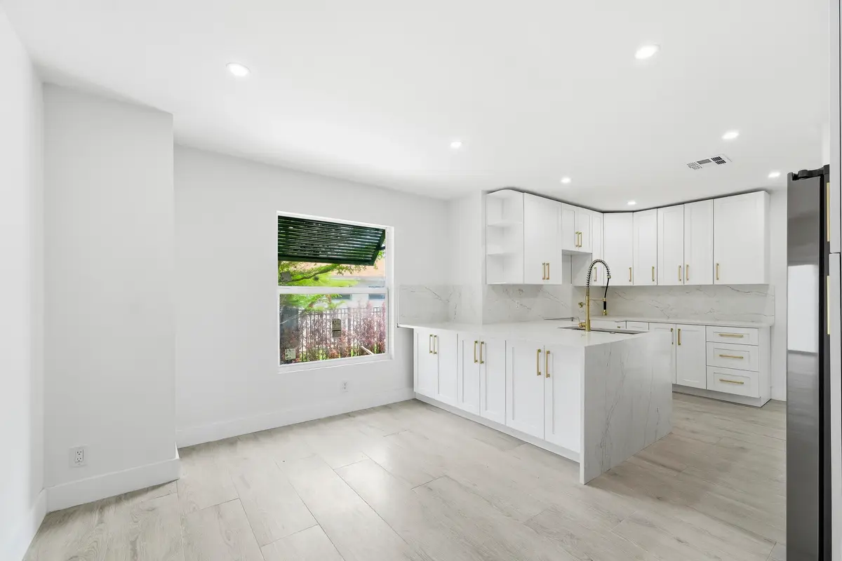 216 NE 23rd Ave - Pompano Beach - Florid at 216 NE 23rd Avenue, Pompano Beach