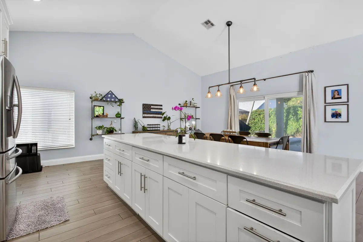 5120kitchenisland at 5120 NW 43rd Terrace, Coconut Creek
