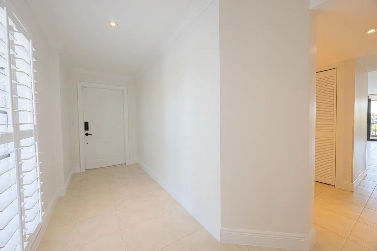 Foyer Entry at 801 Palm Trail 9, Delray Beach