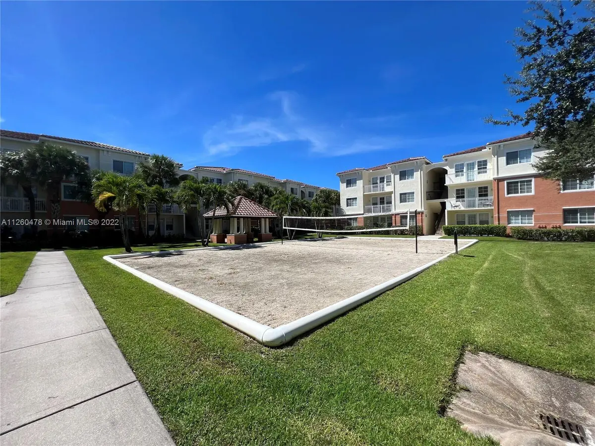 v1_9887 Baywinds 4305_4-23-25 at 9887 Baywinds Drive 4305, West Palm Beach