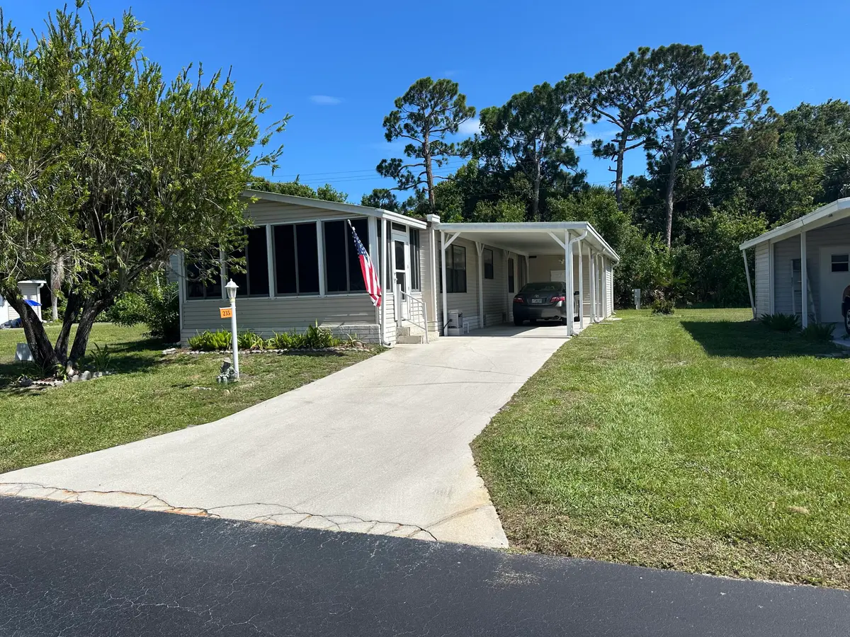 IMG_8992 at 235 Travis Cay Place B-16, Fort Pierce