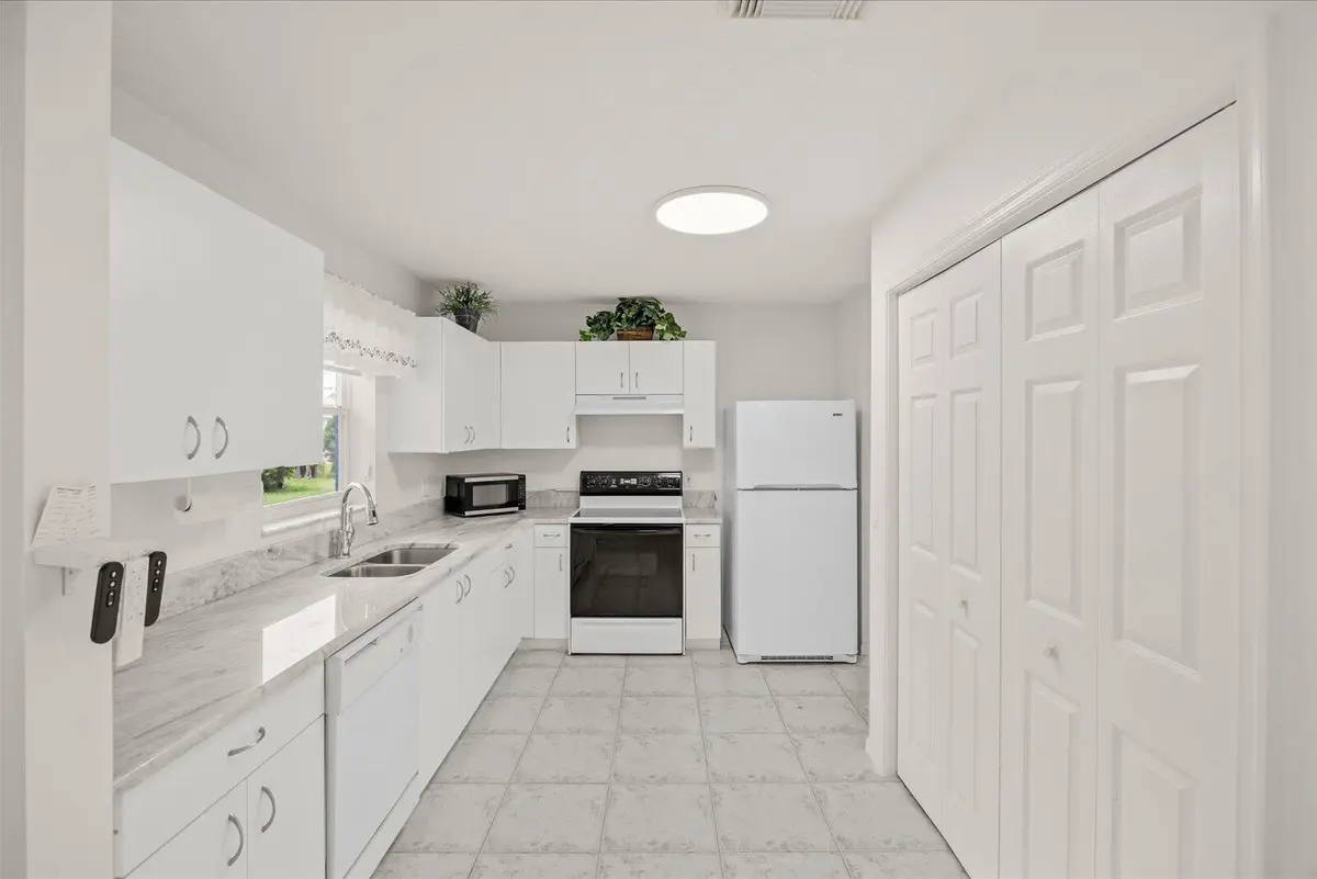 08-camp fin-9 at 6712 Campanilla, Fort Pierce