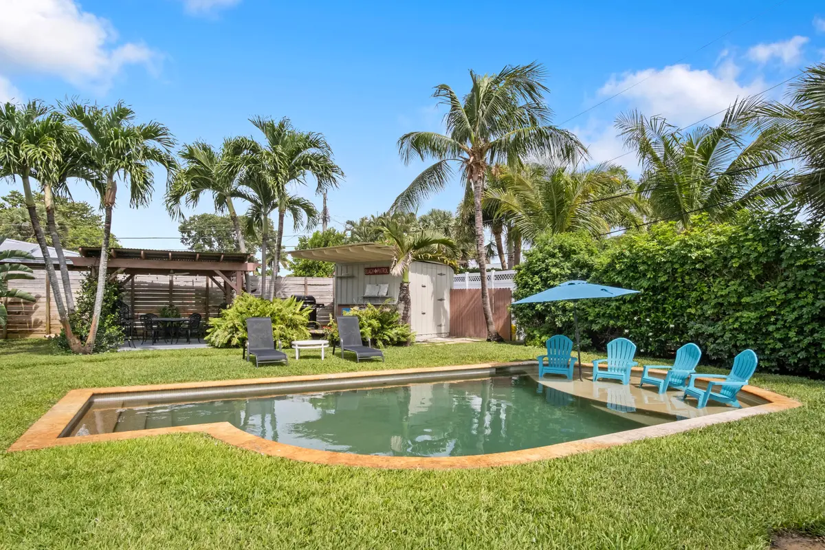 39__dsf3342 copy at 15 N Swinton Circle, Delray Beach