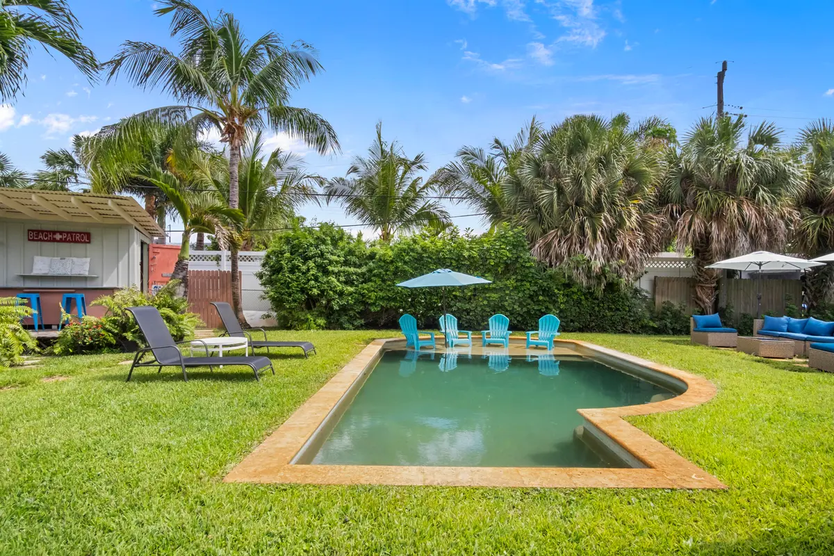 38__dsf3317 at 15 N Swinton Circle, Delray Beach
