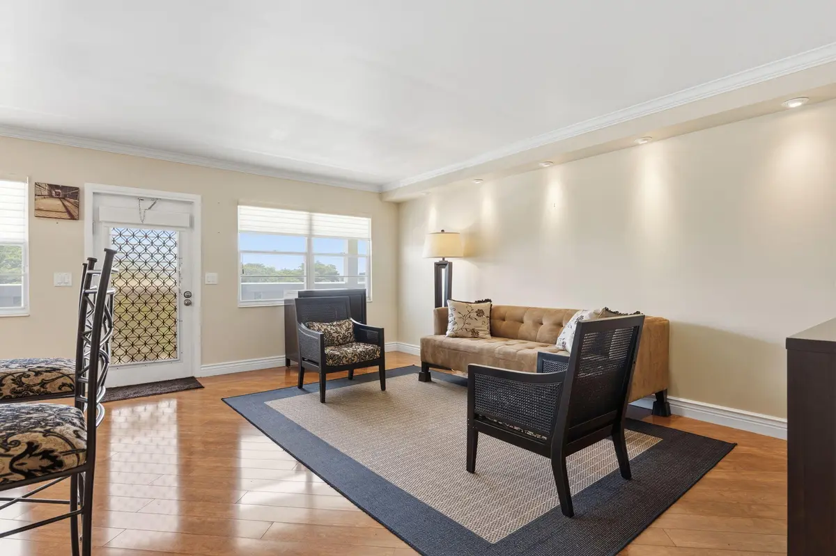 3-web-or-mls-AR Media 3 at 4037 Ainslie C, Boca Raton