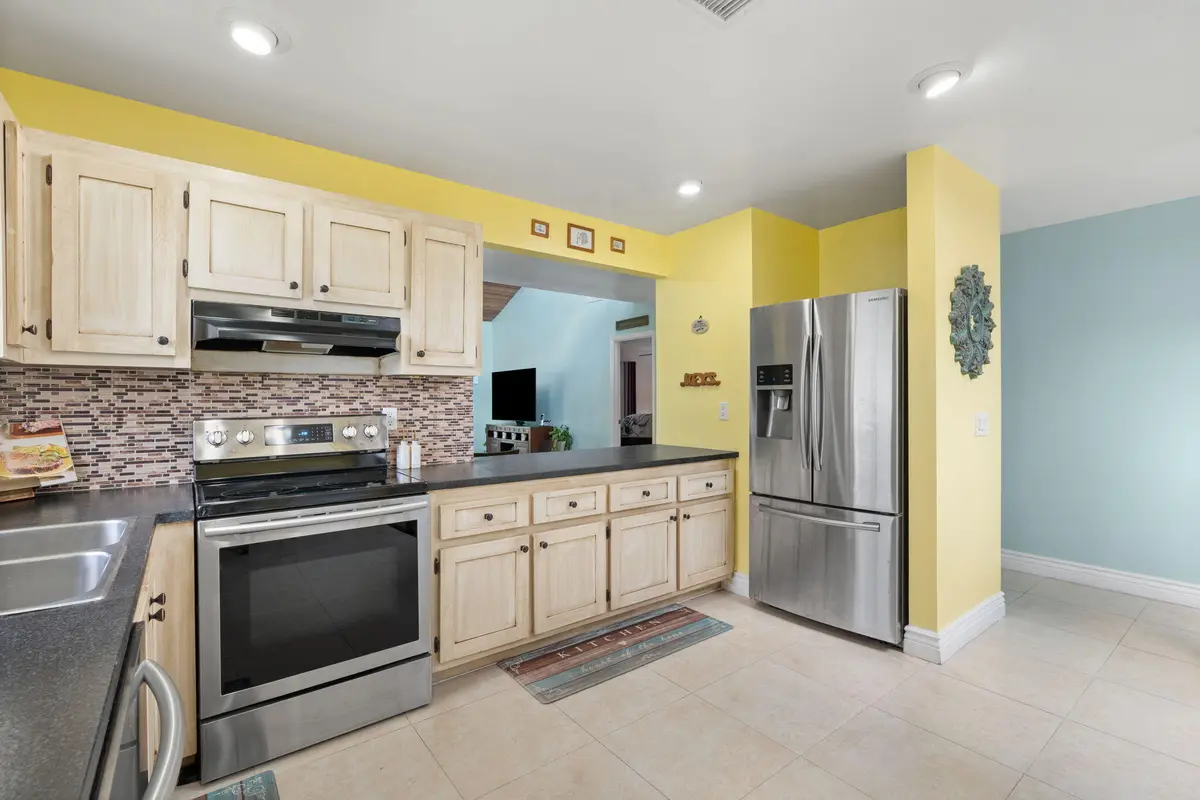 Kitchen at 2247 Deer Creek Woodlands Way, Deerfield Beach