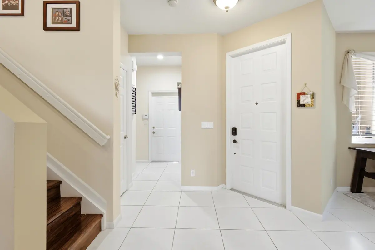 4_0o1a2532 at 5616 NW 127th Terrace, Coral Springs