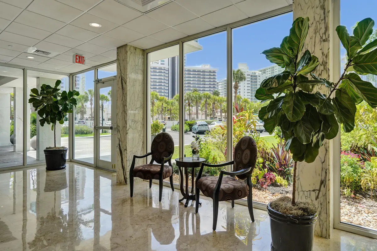 DSC00597 at 3300 NE 36th Street 1621, Fort Lauderdale