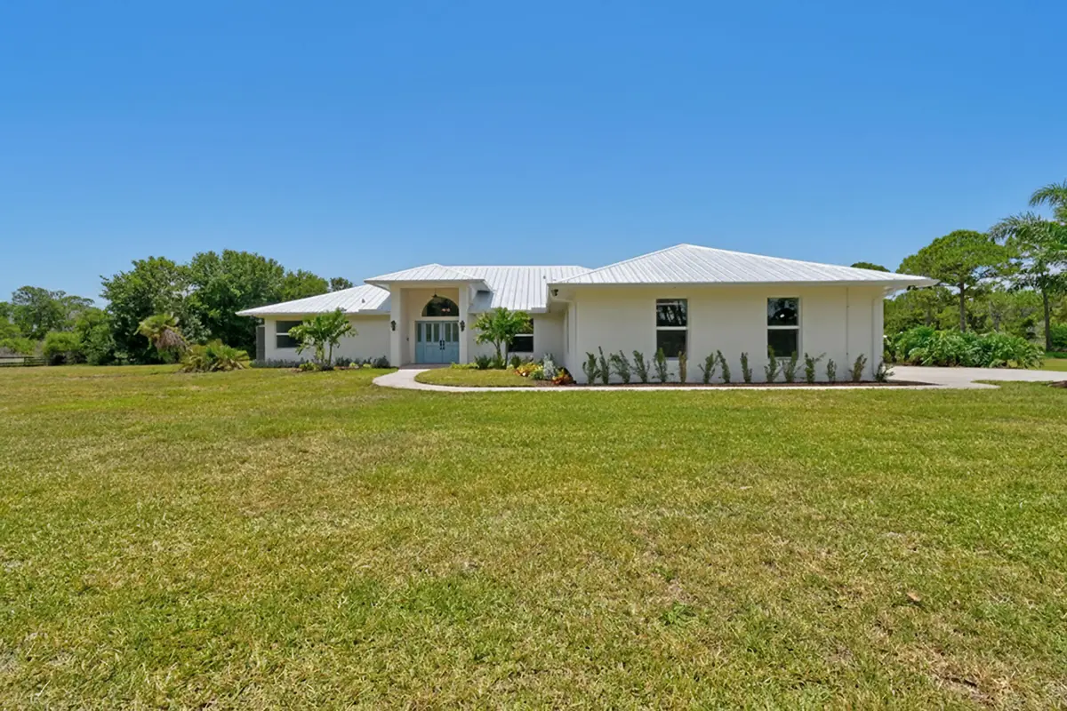 425NFFARd(7) at 425 N Ffa Road, Fort Pierce