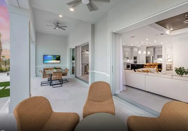 Lanai at 10916 Stellar Circle 48 Reverence, Palm Beach Gardens