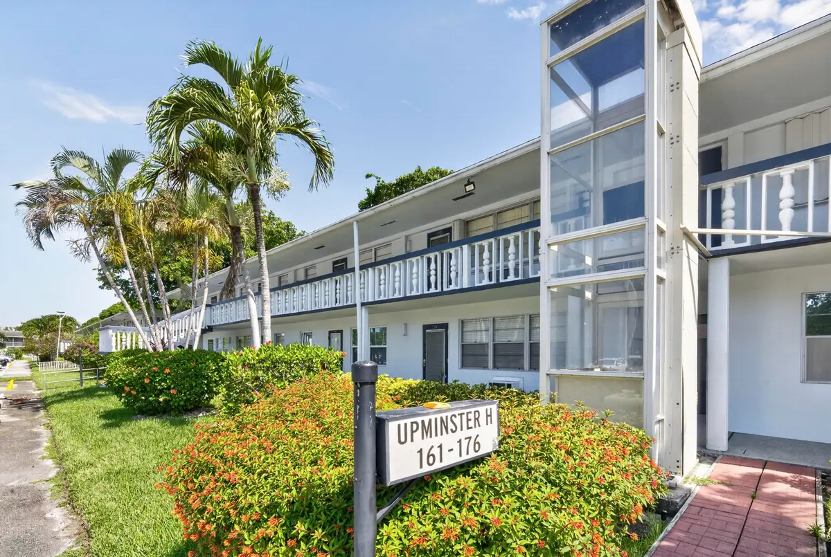 . at 176 Upminster H 176, Deerfield Beach