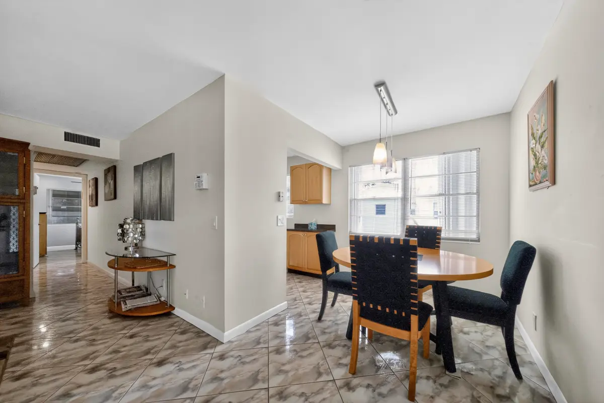 . at 176 Upminster H 176, Deerfield Beach