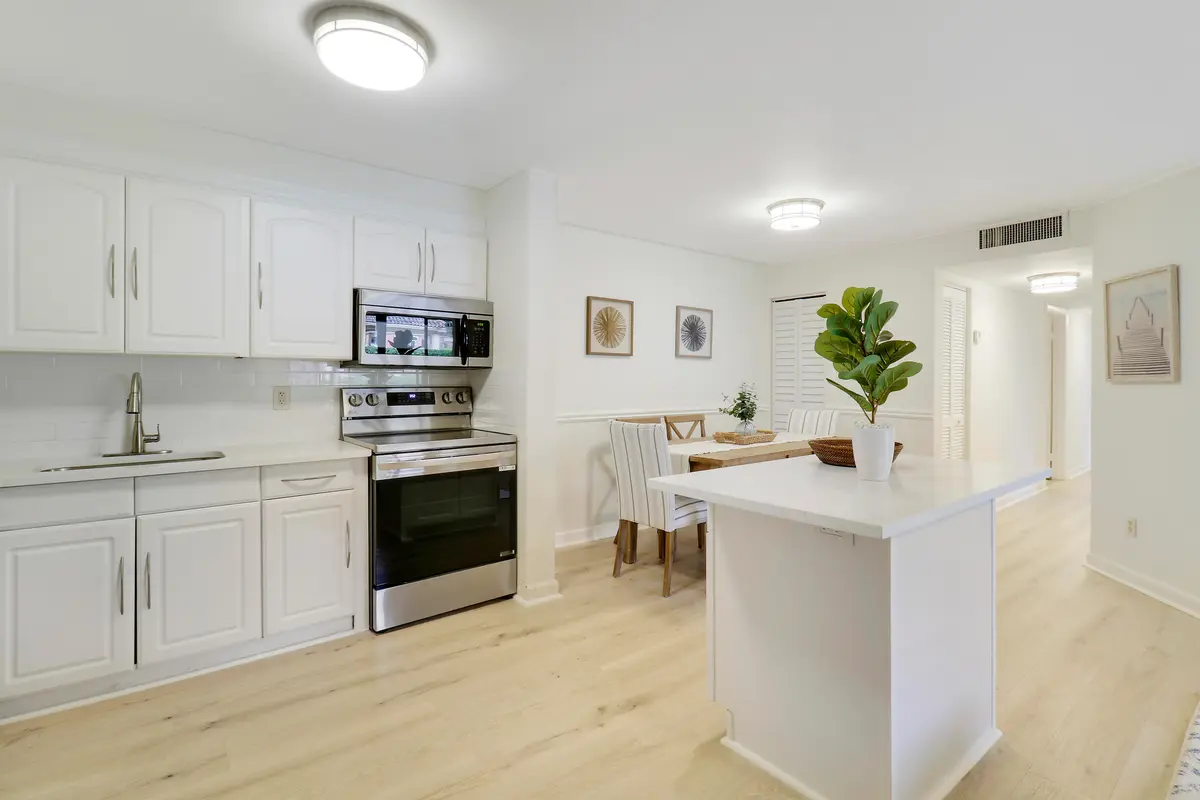 House-18 at 1107 Duncan Circle 102, Palm Beach Gardens