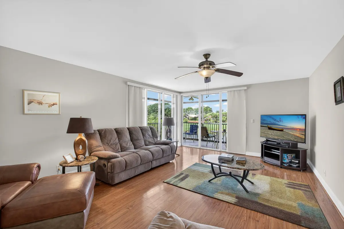 Spectacular Views at 11811 Avenue Of The Pga 7-2a, Palm Beach Gardens