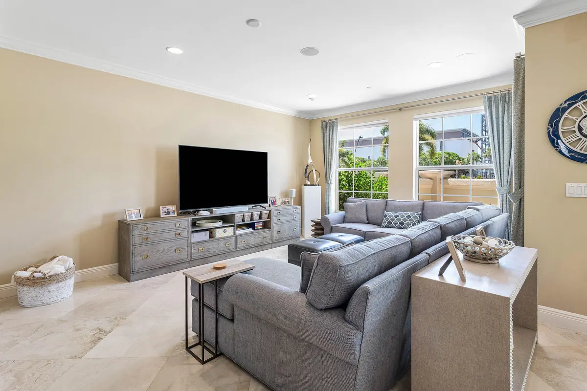 009-26MarinaGardensDrive-PalmBeachGarden at 26 Marina Gardens Drive, Palm Beach Gardens