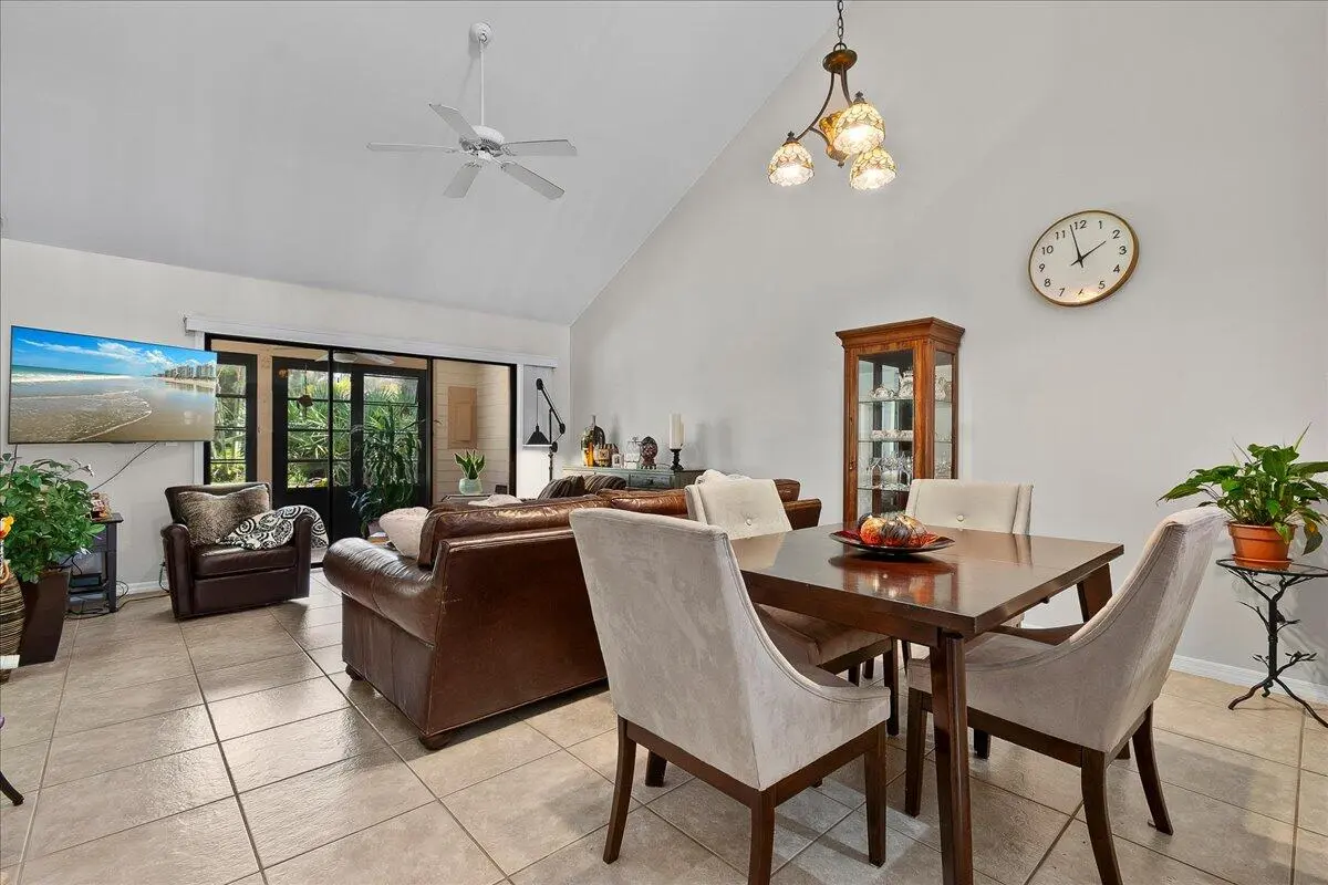 07-JLC_7399.jpg1 at 6111 SE Georgetown Place, Hobe Sound
