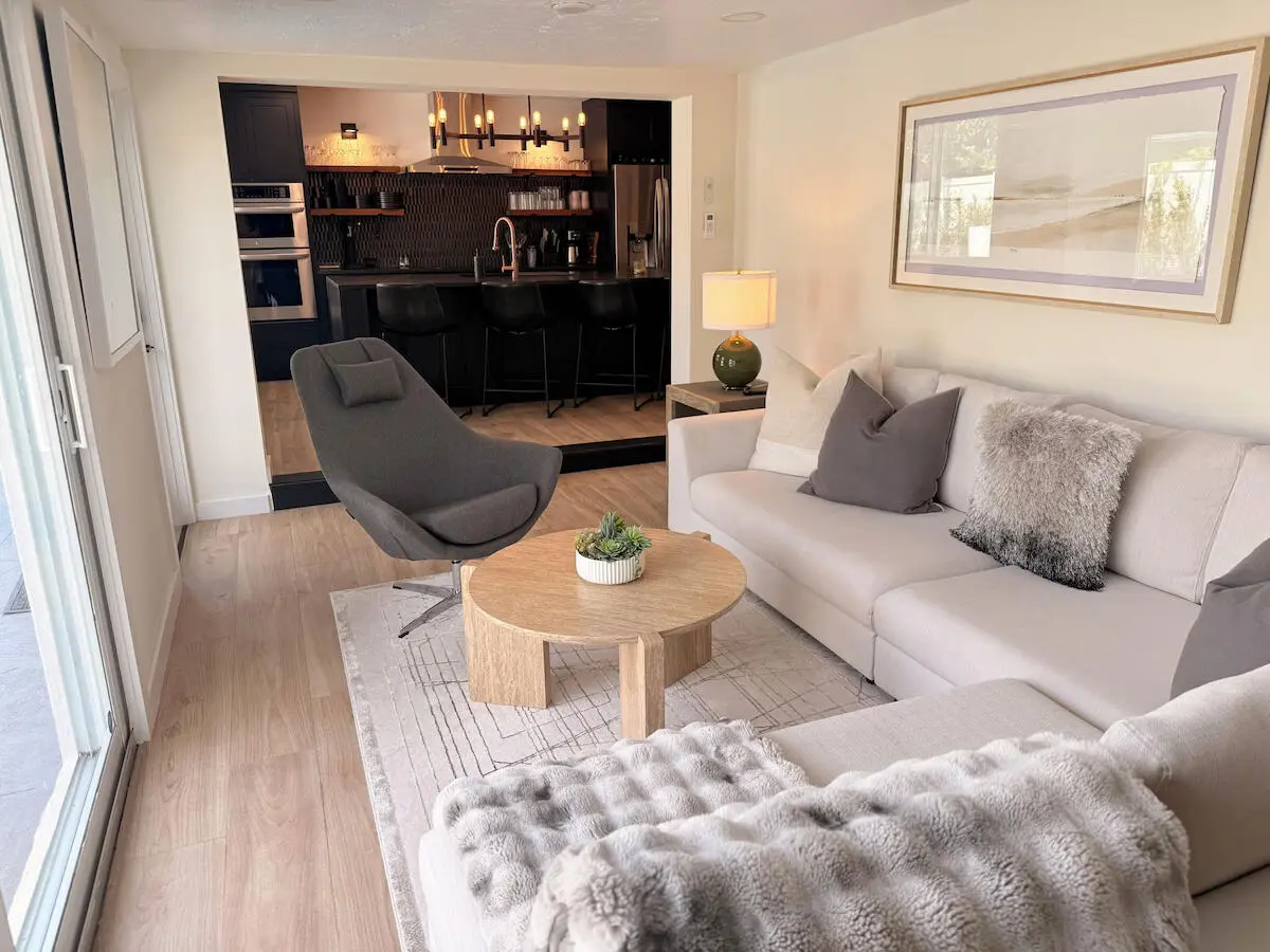10f338d0 (1) at 541 Ibis Drive, Delray Beach