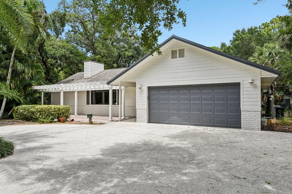 Front of Home at 16700 96th Terrace, Jupiter
