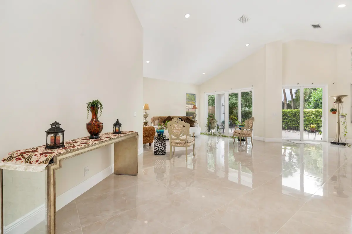 IMG_0183 at 999 Lytham Court, West Palm Beach