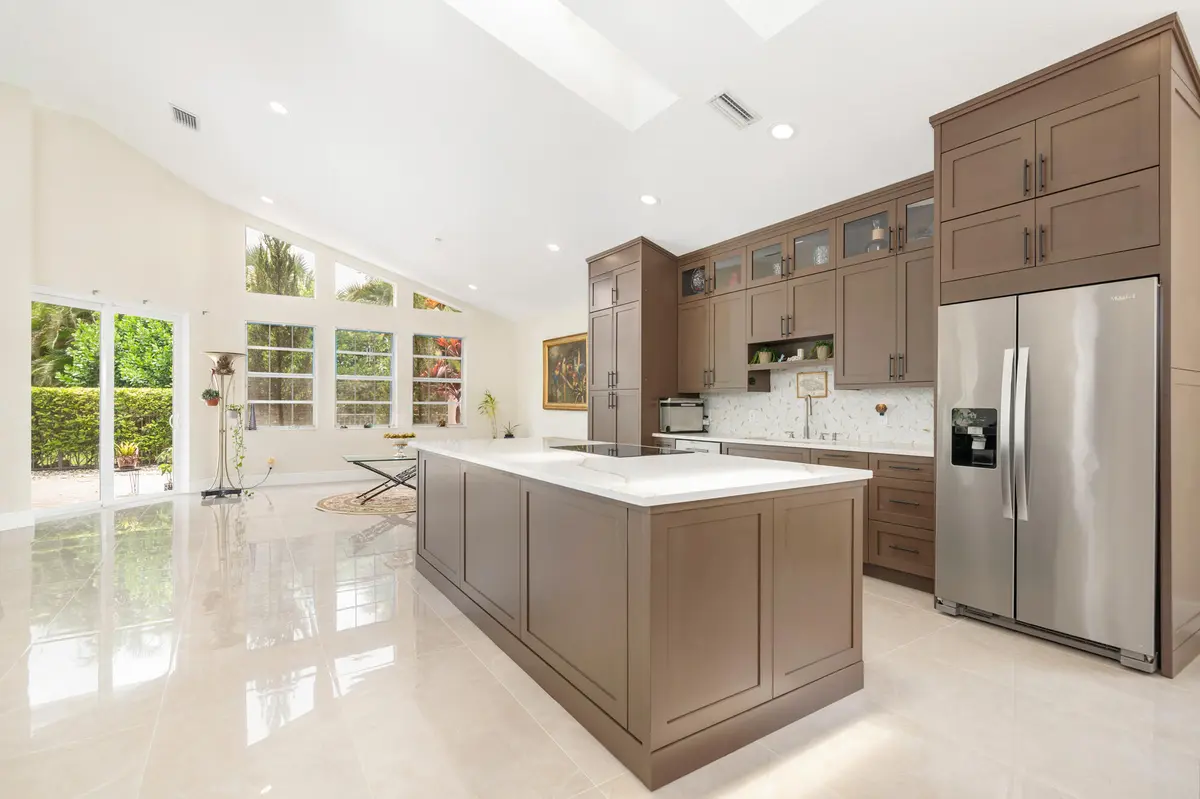 IMG_0174 at 999 Lytham Court, West Palm Beach