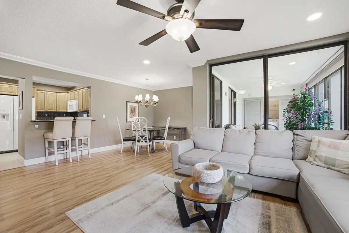 Livingroom at 5475 Verona E, Boynton Beach
