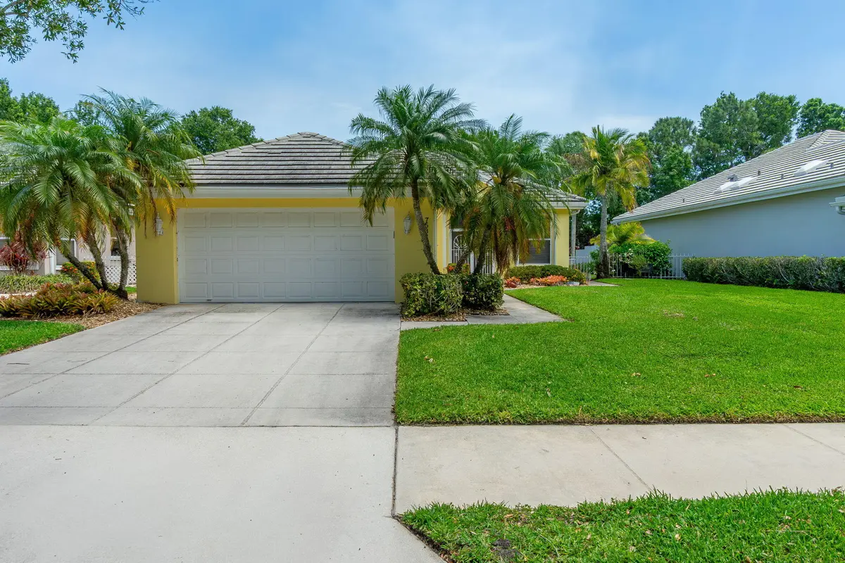 2-web-or-mls-DSC03867 at 7533 SE Autumn Lane, Hobe Sound