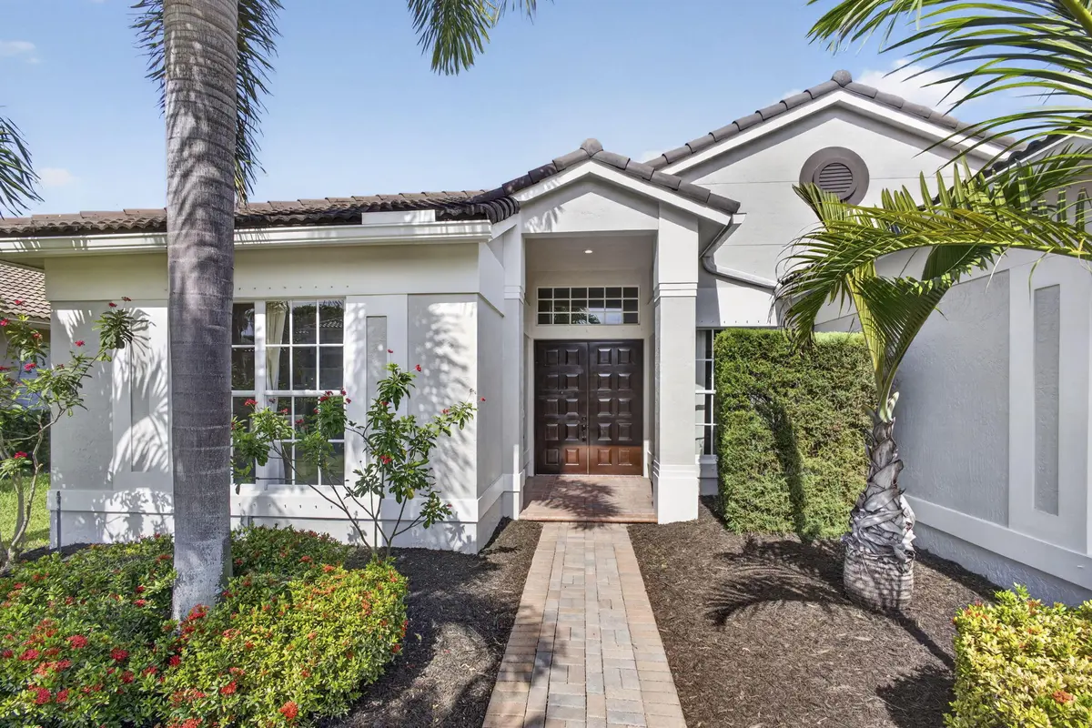 7-web-or-mls-BS1A9926 at 4293 Mariners Cove Drive, Wellington