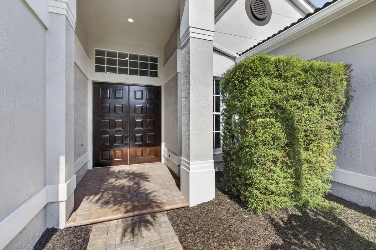 8-web-or-mls-BS1A9931 at 4293 Mariners Cove Drive, Wellington
