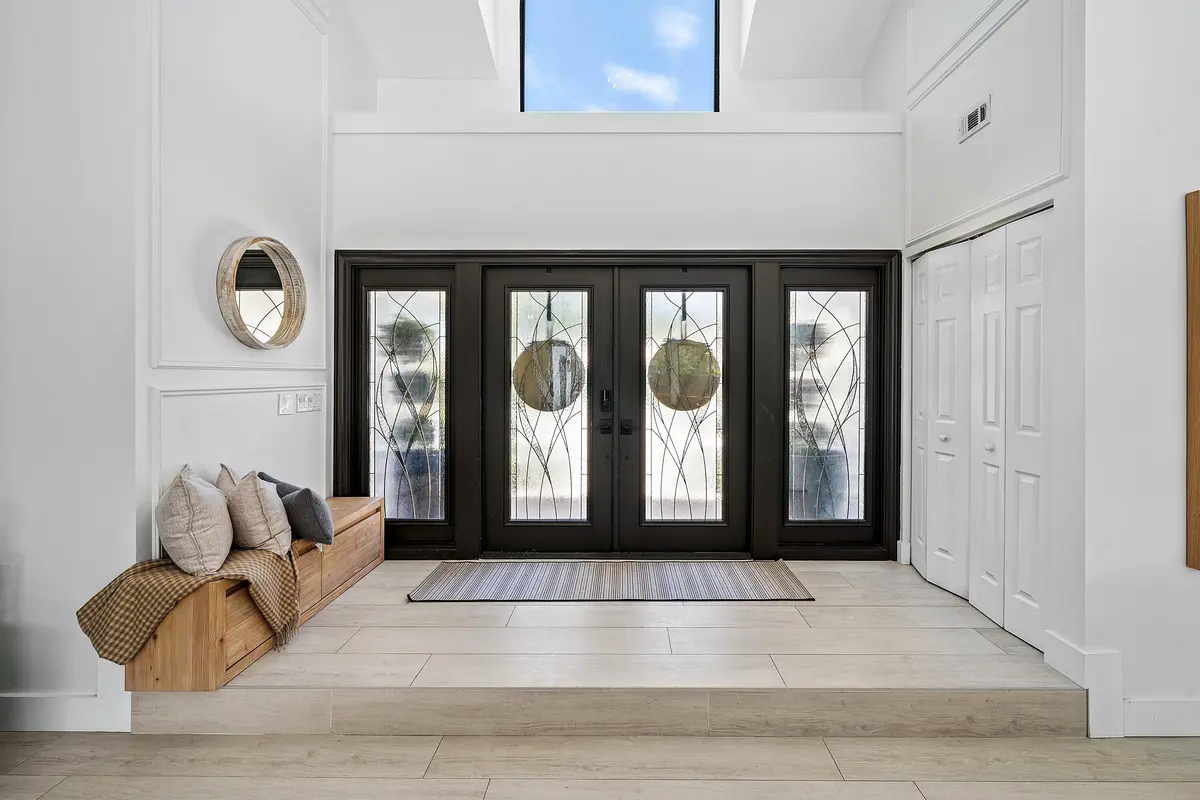Entry Foyer at 2707 Biarritz Drive, Palm Beach Gardens