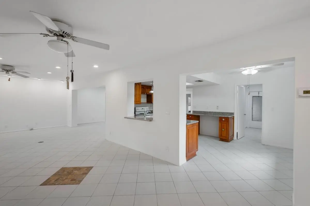 1200x800_100_1781518552990_1781393388934 at 4704 Queen Palm Lane, Tamarac