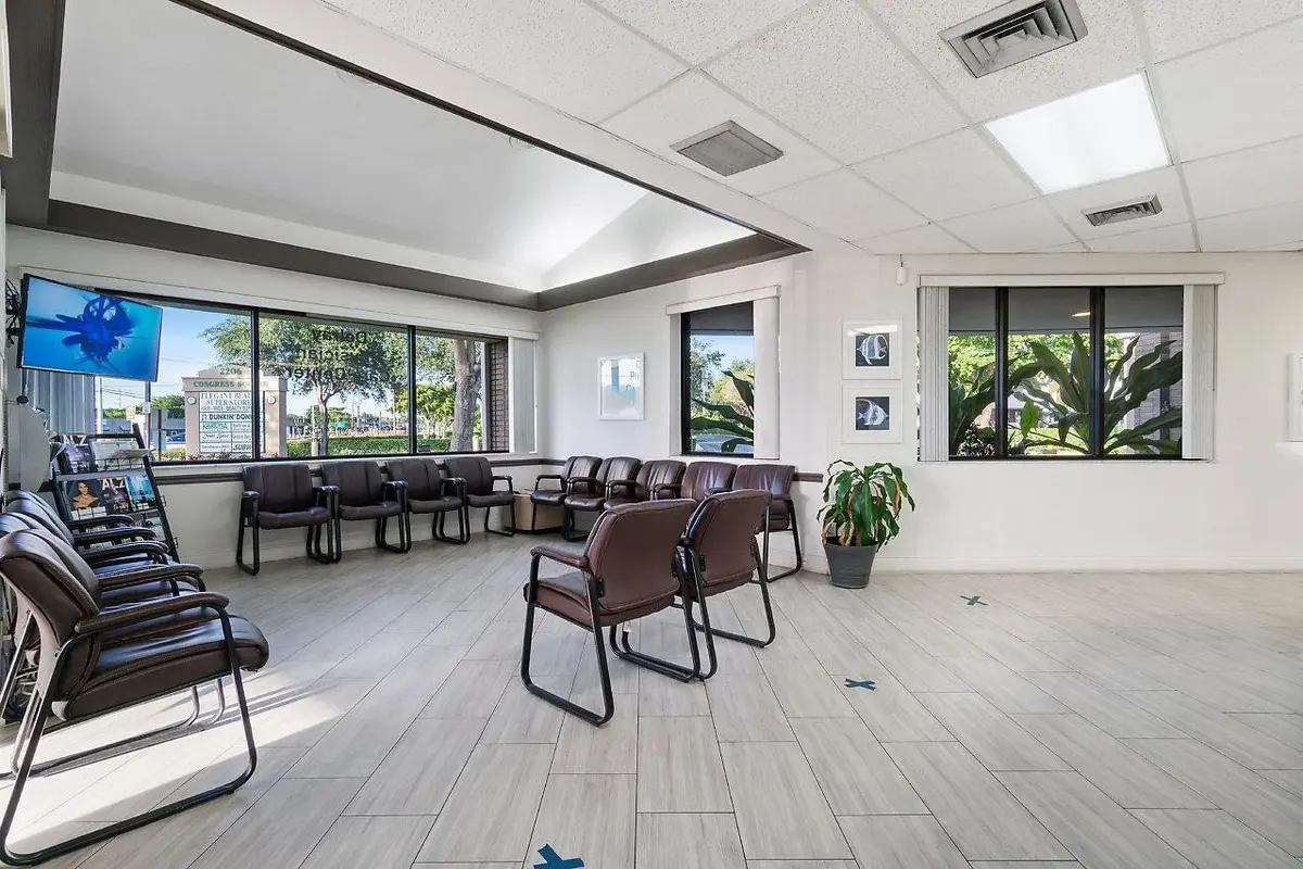 lobbyb at 2280 W Atlantic Avenue, Delray Beach