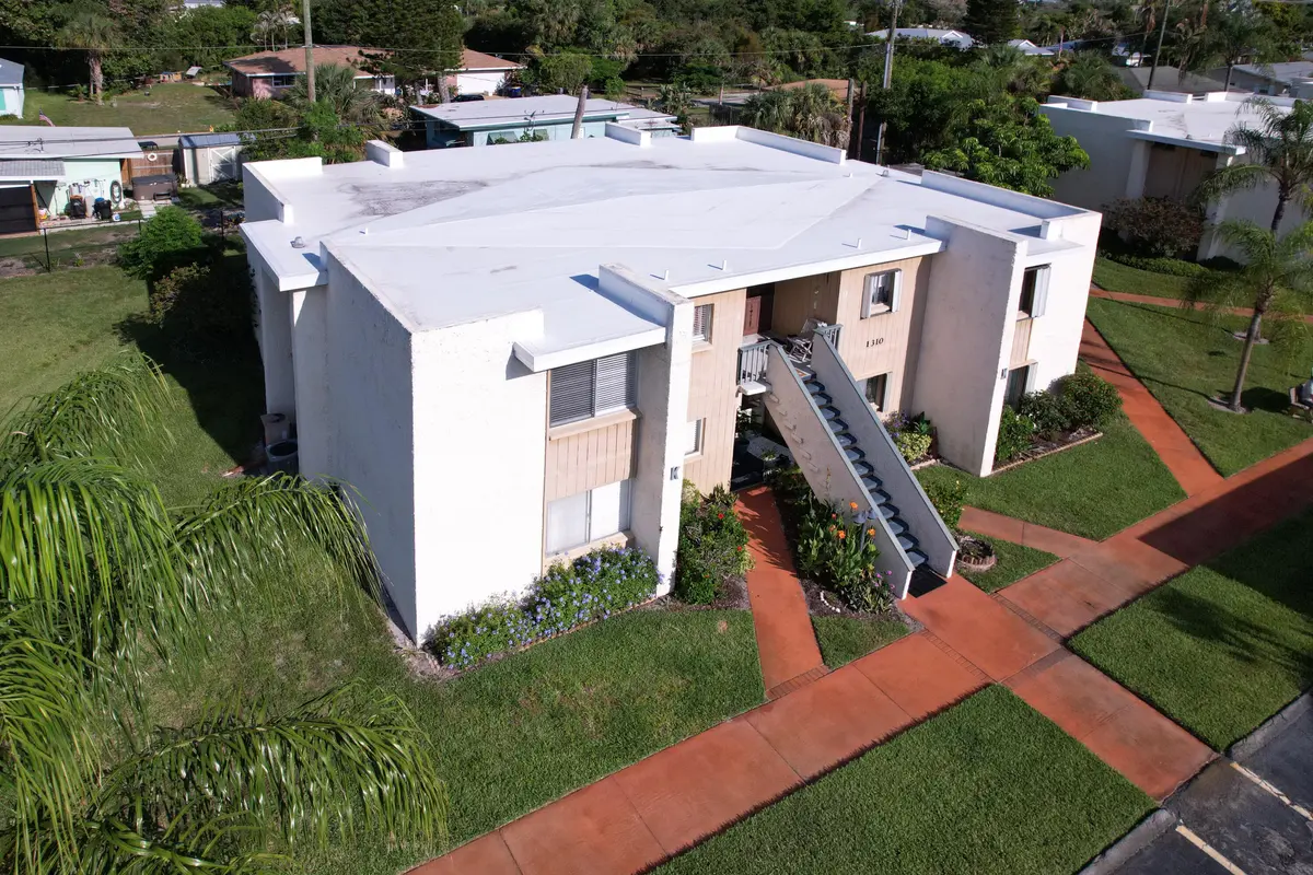 1310 NE 14th Court #K17-3 at 1310 NE 14th Court K17, Jensen Beach