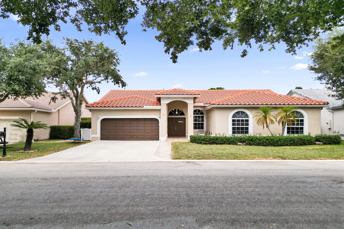 Front 3 at 5351 NW 57th Terrace, Coral Springs