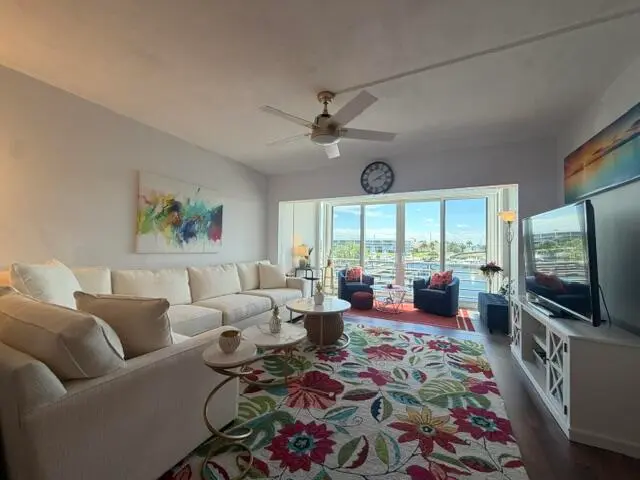 IMG_7084 at 29 Yacht Club Drive 306, North Palm Beach