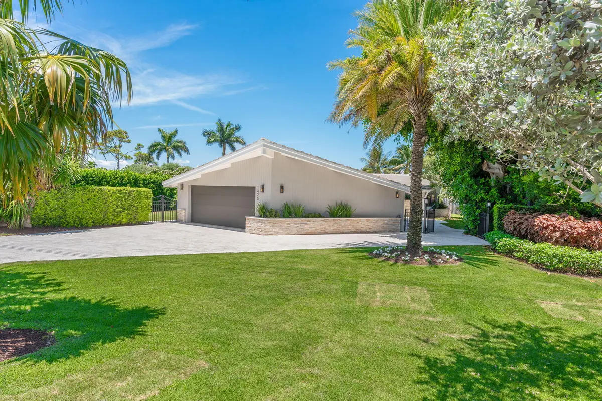2-web-or-mls-1425 Middle River Dr Fort L at 1425 Middle River Drive, Fort Lauderdale