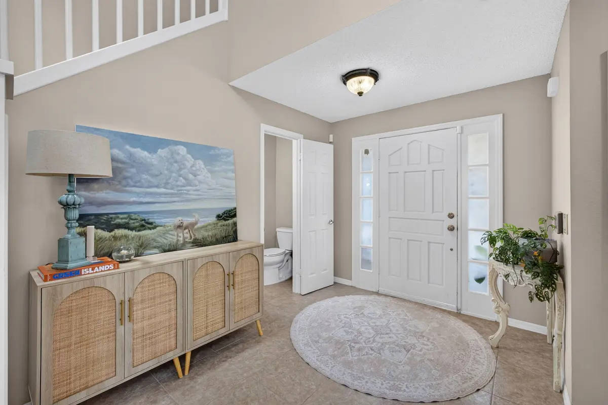 10-web-or-mls-5D1A9571 at 33 Selby Lane, Palm Beach Gardens