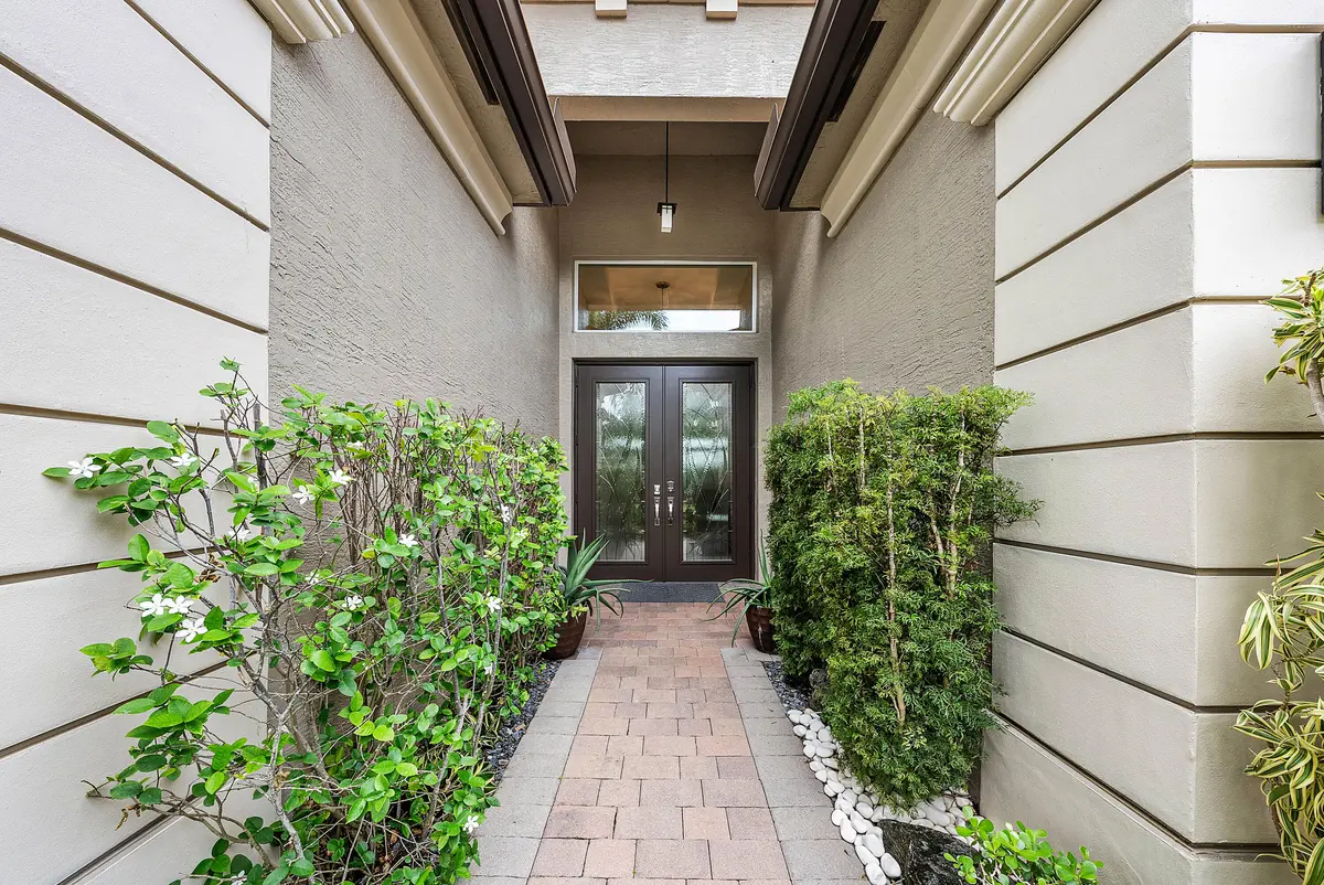 Entryway With Leaded Glass Double Doors at 8167 Majestic Mountain Drive, Boynton Beach
