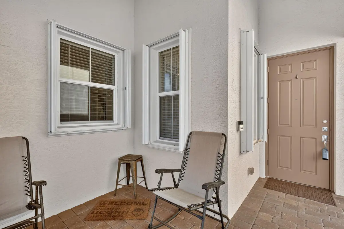 4-web-or-mls-7R7A8685 at 2415 NW Padova Street, Port St. Lucie