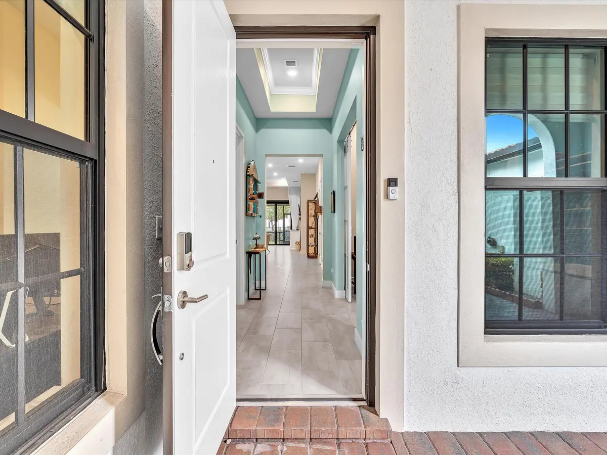 Front Entrance at 7457 S Blue Spring Drive, Parkland