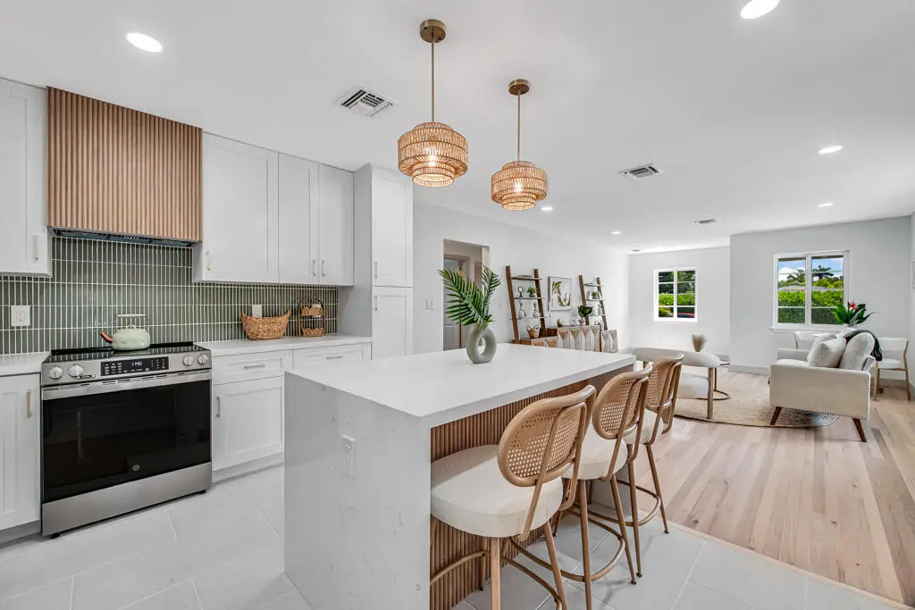 dine in kitchen at 1201 N Palmway, Lake Worth Beach