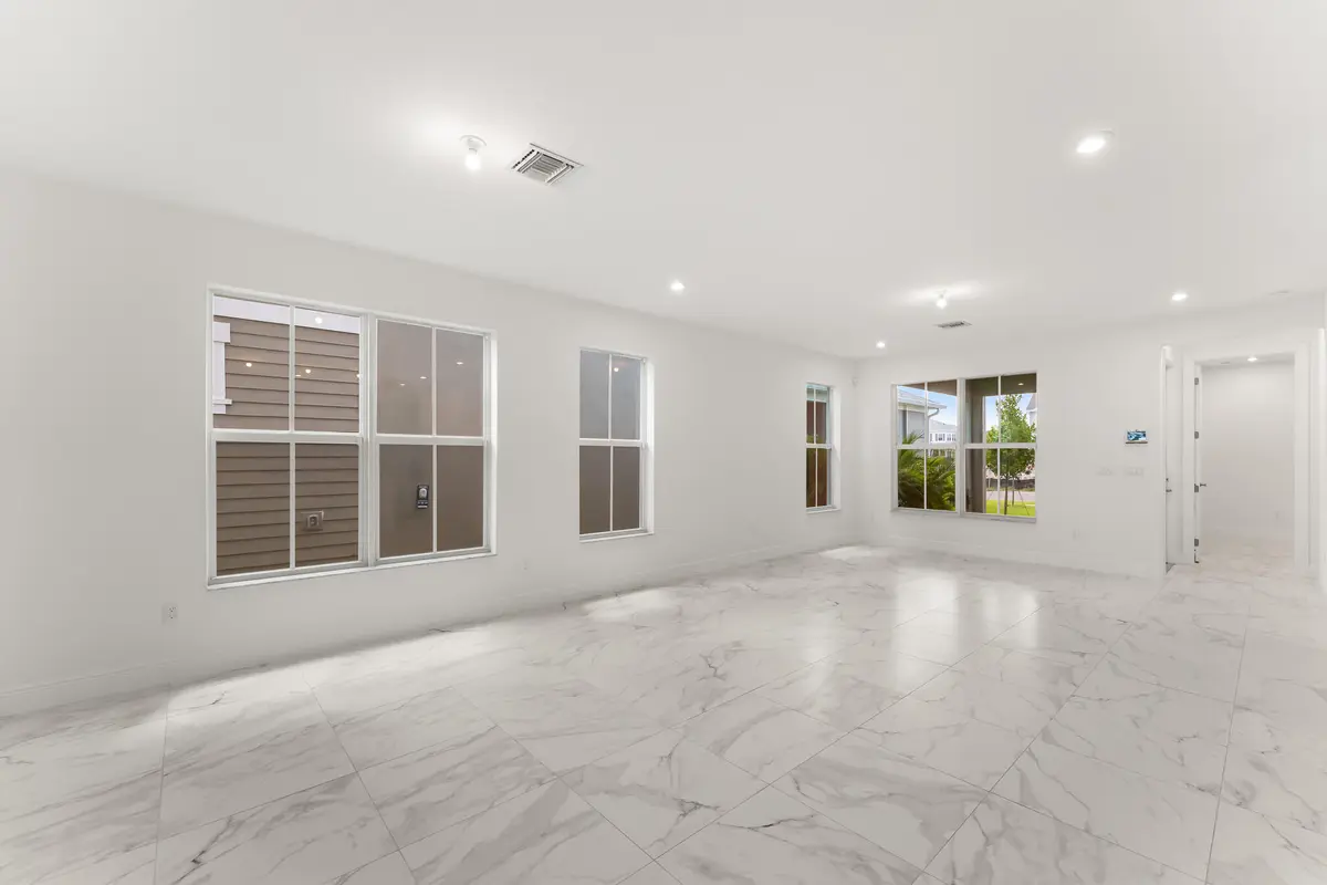 US_SEF_FELICIA_LOT 222_GREAT ROOM at 900 SW Newfield Avenue, Palm City
