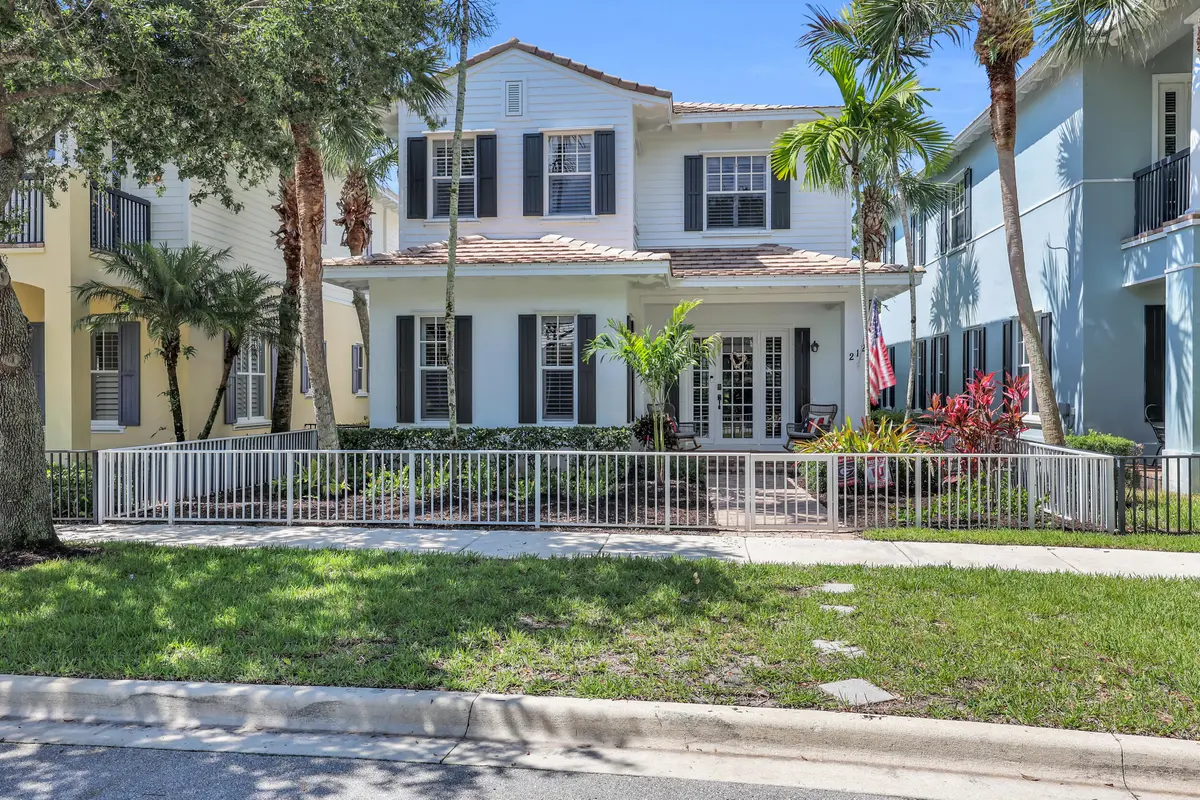 1_8p3a0247 at 212 W Bay Cedar Circle, Jupiter