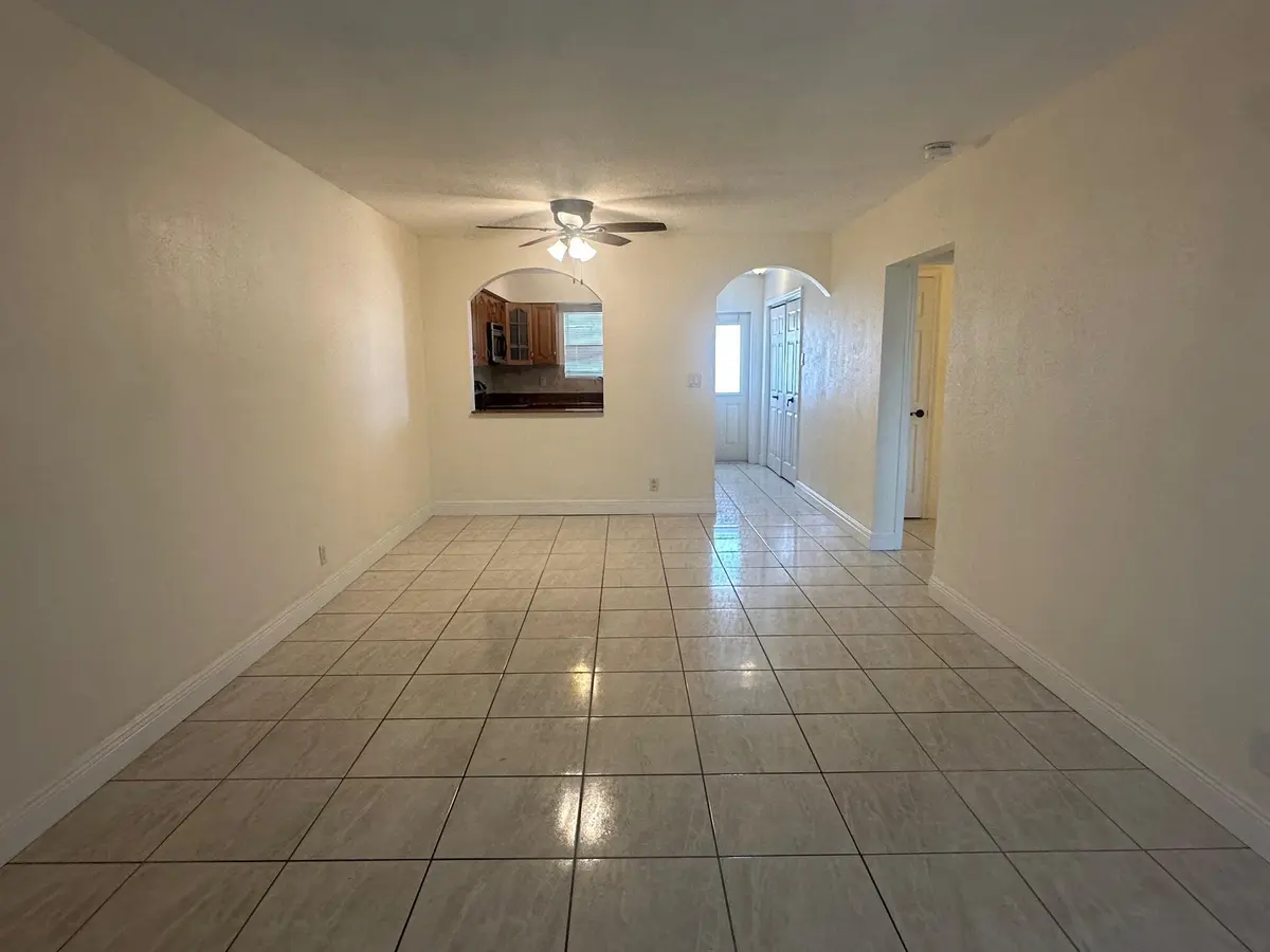 20241110133105065605000000-o at 3850 NE 21st Way 41, Lighthouse Point